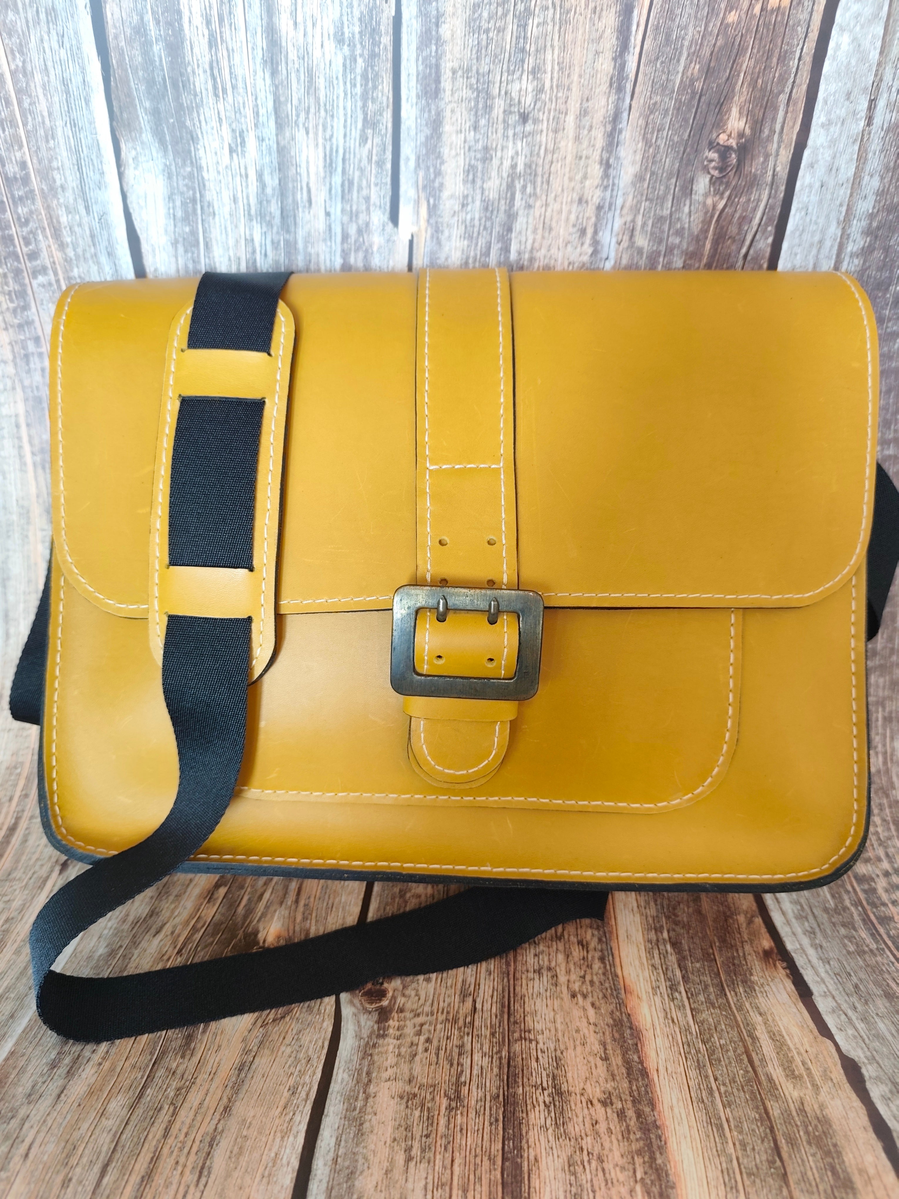 Sac Messenger