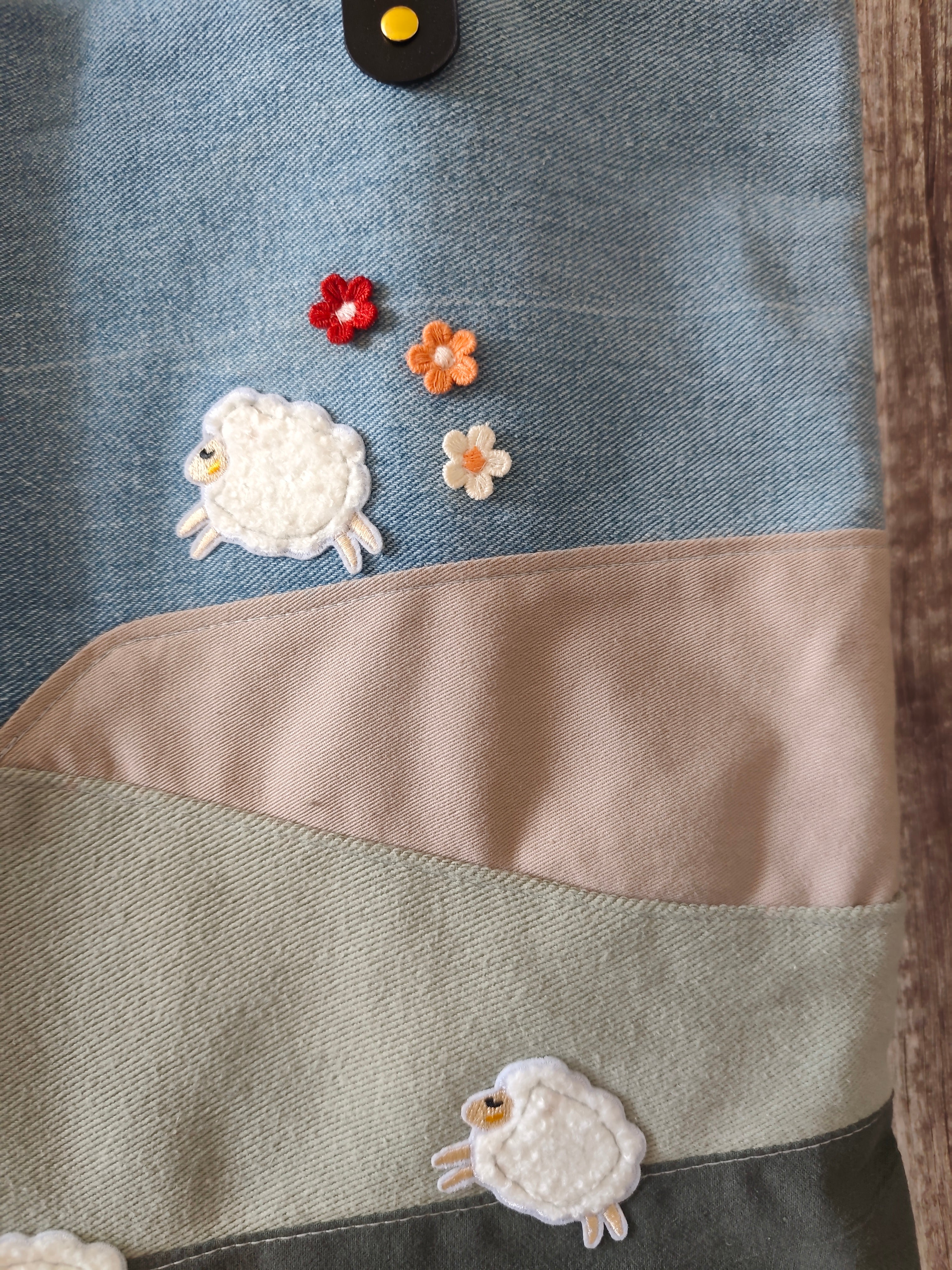 Tote Bag "moutons dans les prés"