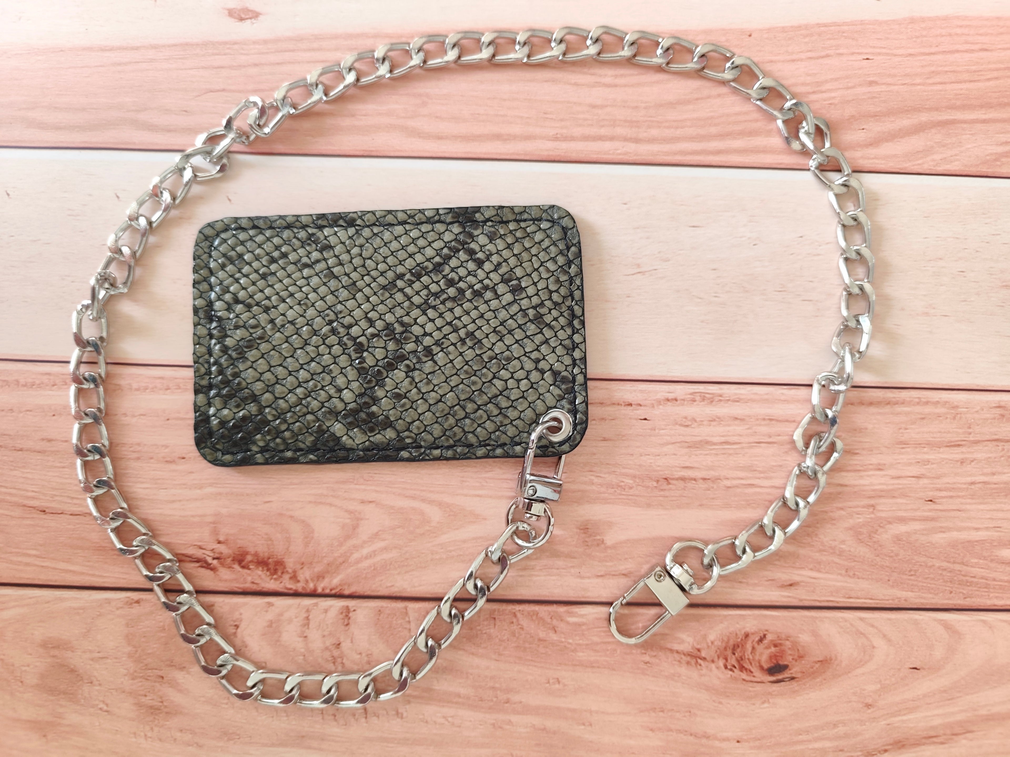 Porte-Badge en Cuir Reptile
